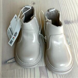 NWT Zara Girls’ Size 22 Booties